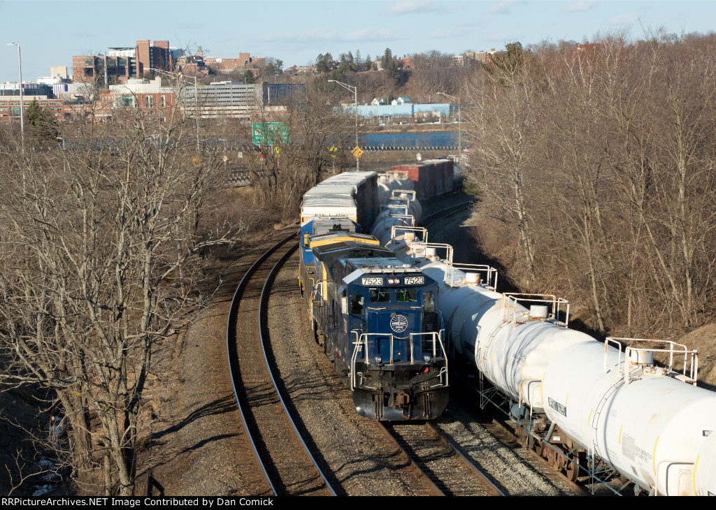 MEC 7523 Leads L053 into South Portland